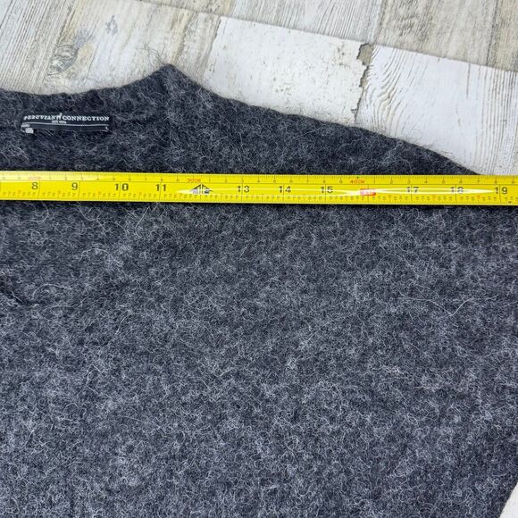 Peruvian Connection Womens L Black Sweater V Neck Slim Baby Alpaca Wool Fuzzy - Picture 8 of 8